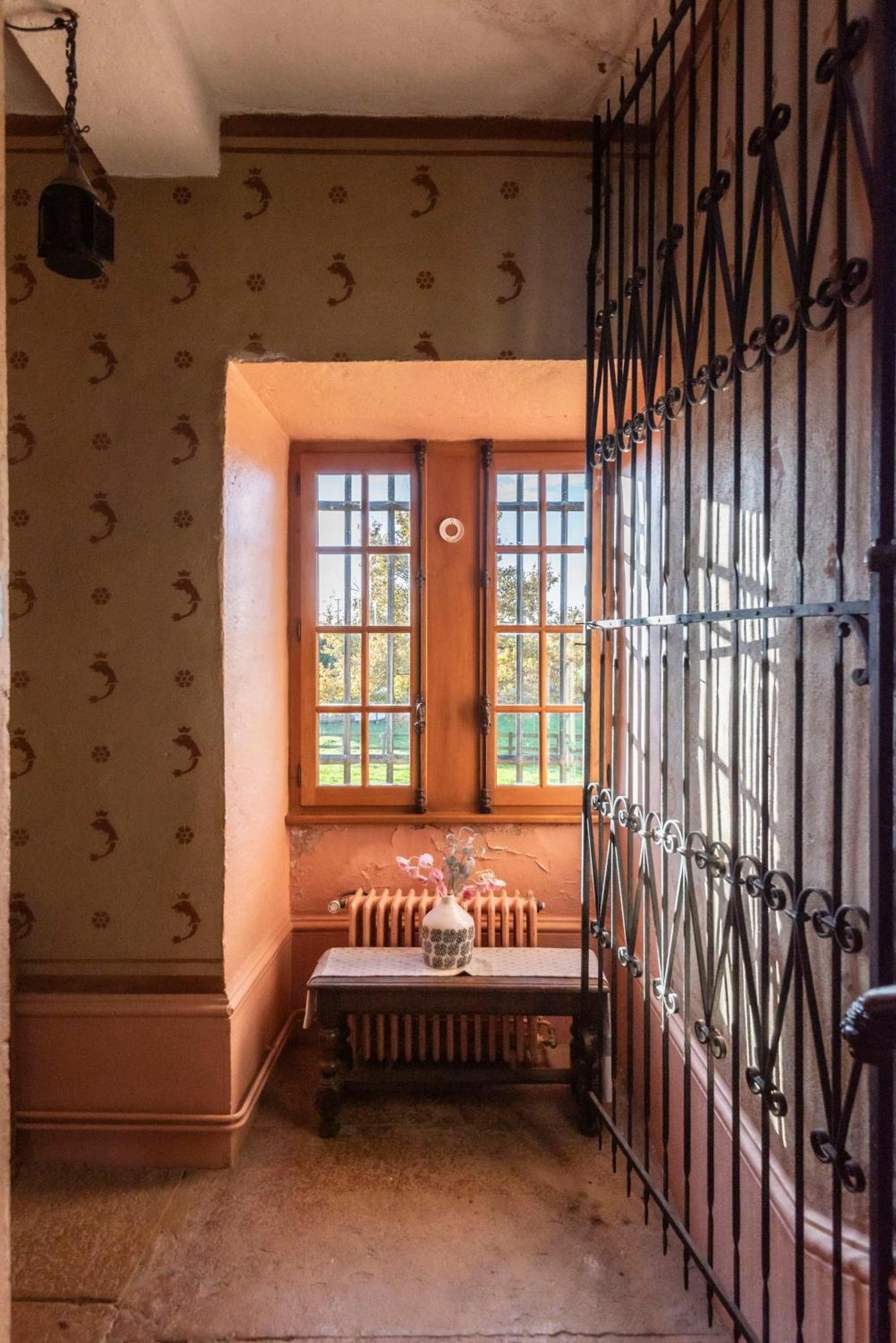 Chateau De Salornay Hurigny Kültér fotó