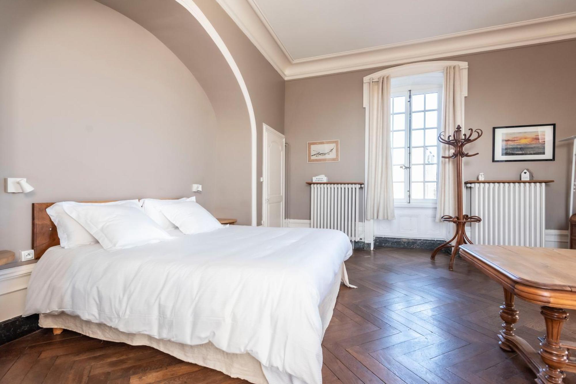 Chateau De Salornay Hurigny Kültér fotó